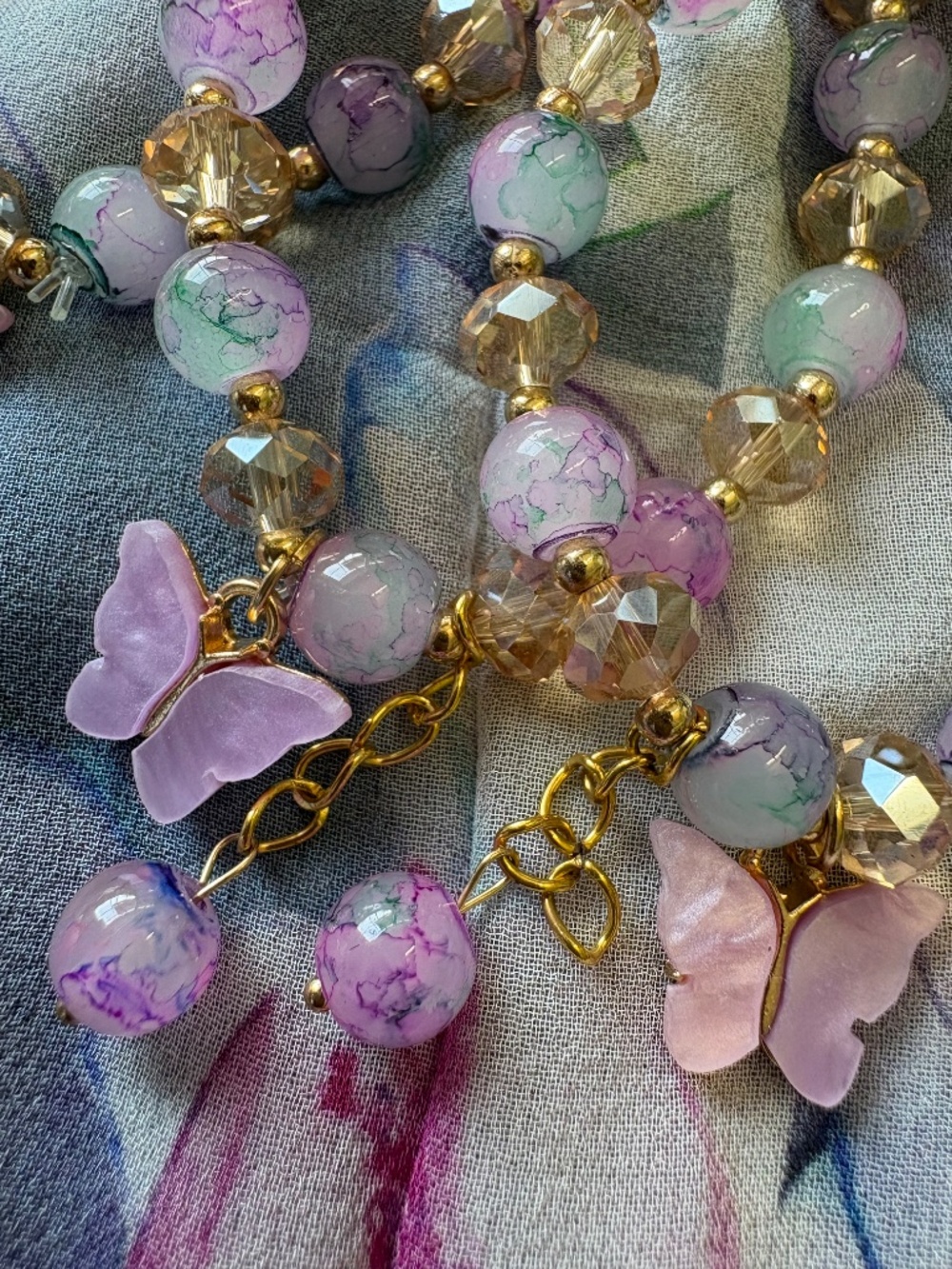New Glass Bead Bracelets with Pearlized Butterflies in Multicolor $6 each - Picture 4 of 7